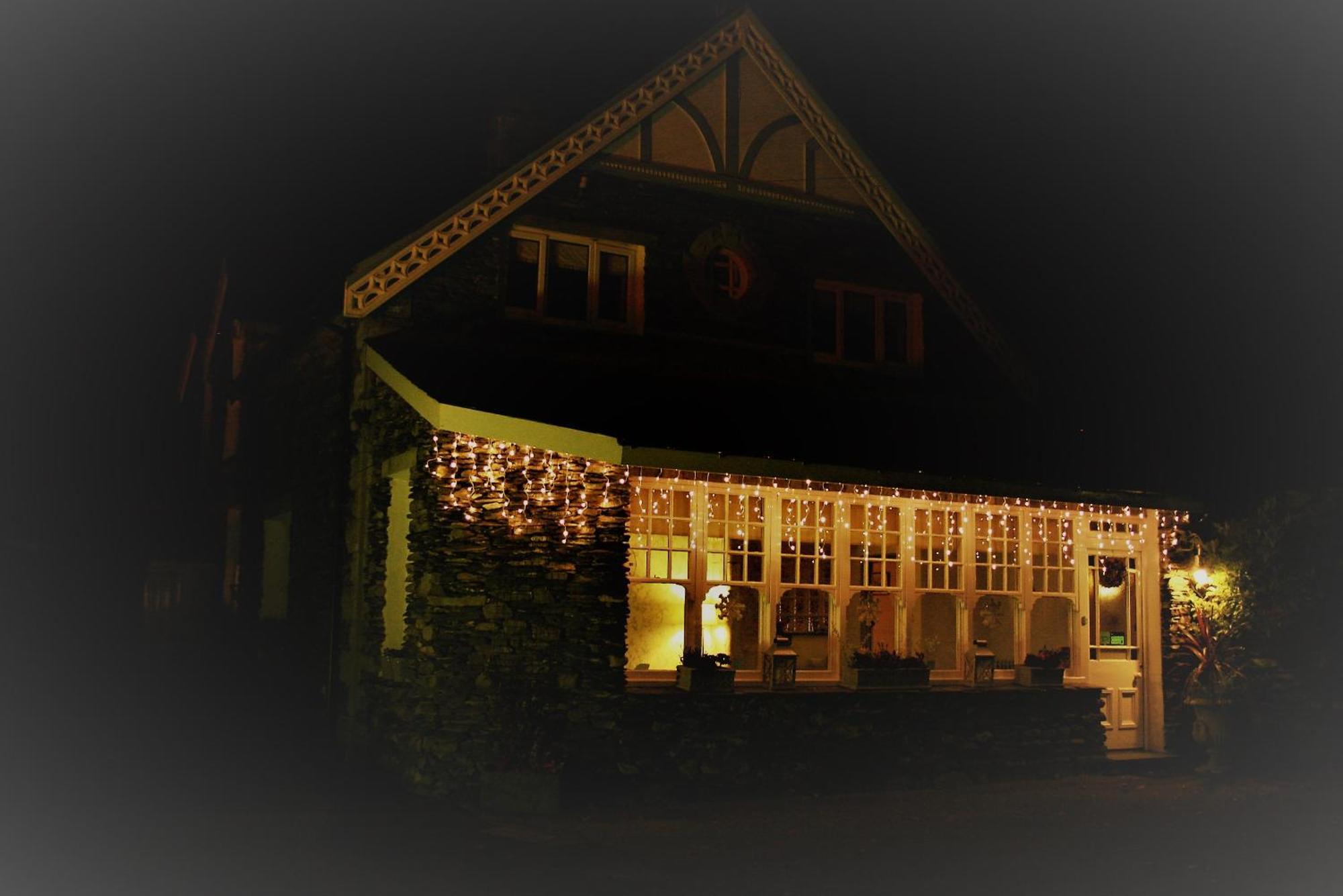 The Coach House Hotel วินเดอร์เมียร์ ภายนอก รูปภาพ